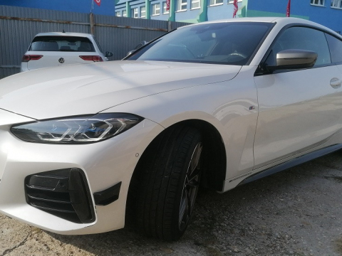 BMW M440i xDrive Coupe BMW M440i xDrive Coupe