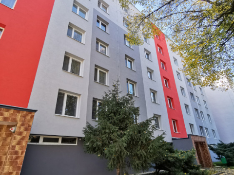 Exkluzívne iba u nás v ponuke! Rozľahlý slnečný 4 izbový bytík Exkluzívne iba u nás v ponuke! Rozľahlý slnečný 4 izbový bytík