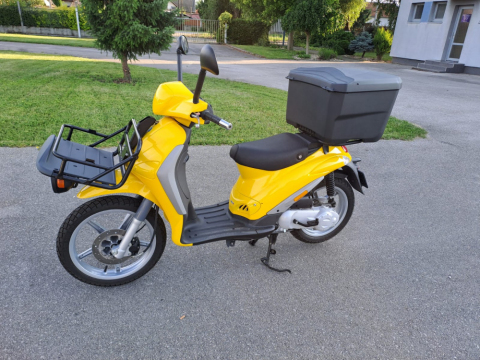 Motorový skúter Piaggio Liberty 50