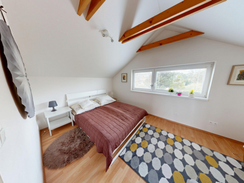 Celoročne obývateľný rekreačný dom pri Vojčianskom jazere (CHKO Dunajské Luhy) 30 min. od Bratislavy