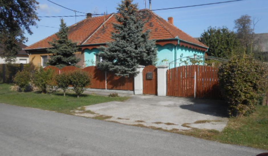 Dražba rodinného domu v Komárne, Ďulov Dvor Dražba rodinného domu v Komárne, Ďulov Dvor