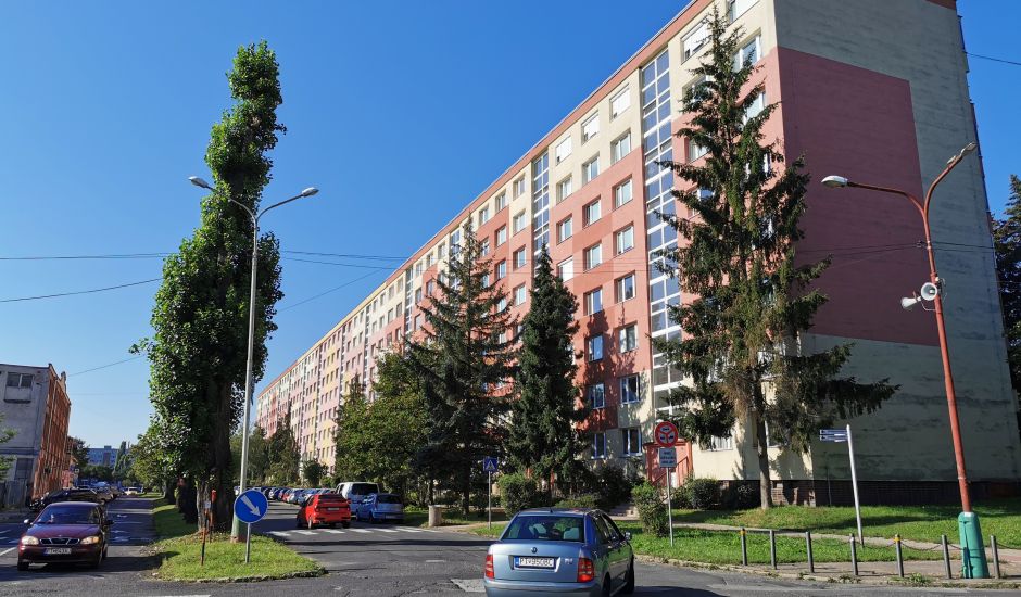 Dražba 2izb. bytu v Lučenci Dražba 2izb. bytu v Lučenci
