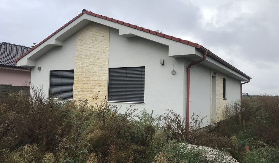 Dražba rozostavaného rodinného domu v obci Slovenská Nová ves Dražba rozostavaného rodinného domu v obci Slovenská Nová ves