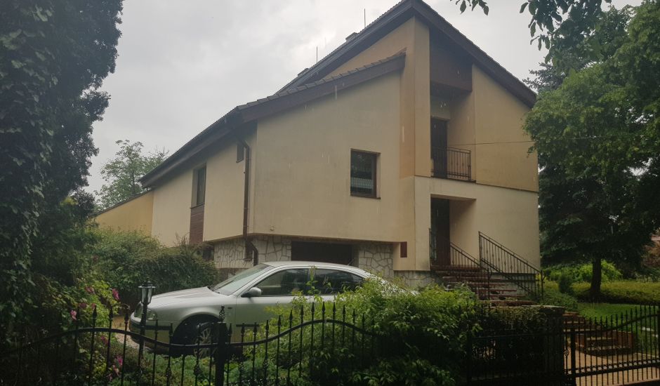 Dražba rodinného domu v Nižnej Šebastovej Dražba rodinného domu v Nižnej Šebastovej