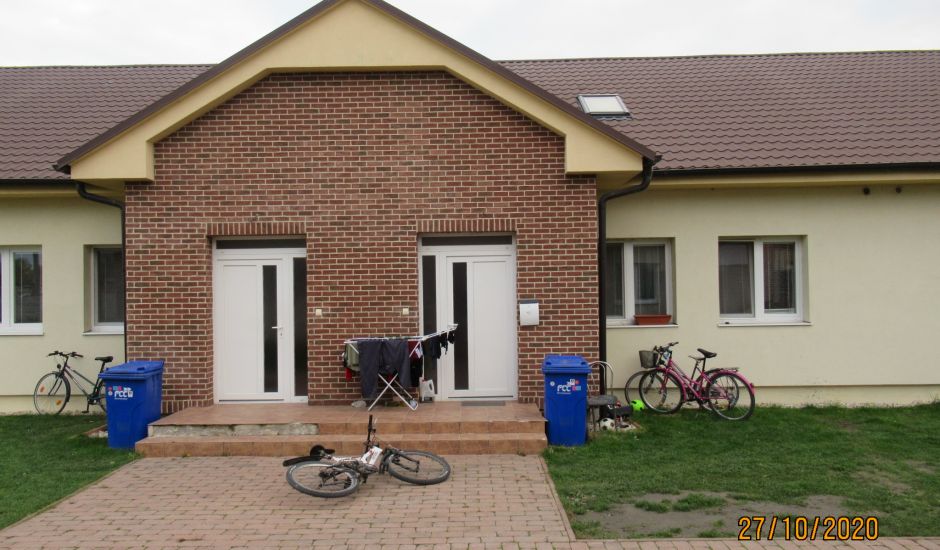 Pripravovaná dražba rodinného domu v obci Okoč Pripravovaná dražba rodinného domu v obci Okoč