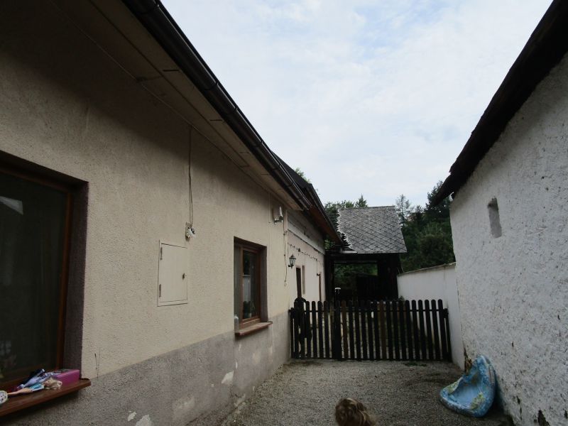 Opakovaná dražba rodinného domu v obci Medzev, okres Košice - okolie