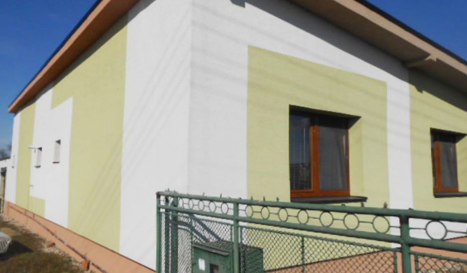 Predaj rodinného domu a stavebných pozemkov v obci Zbehy Predaj rodinného domu a stavebných pozemkov v obci Zbehy