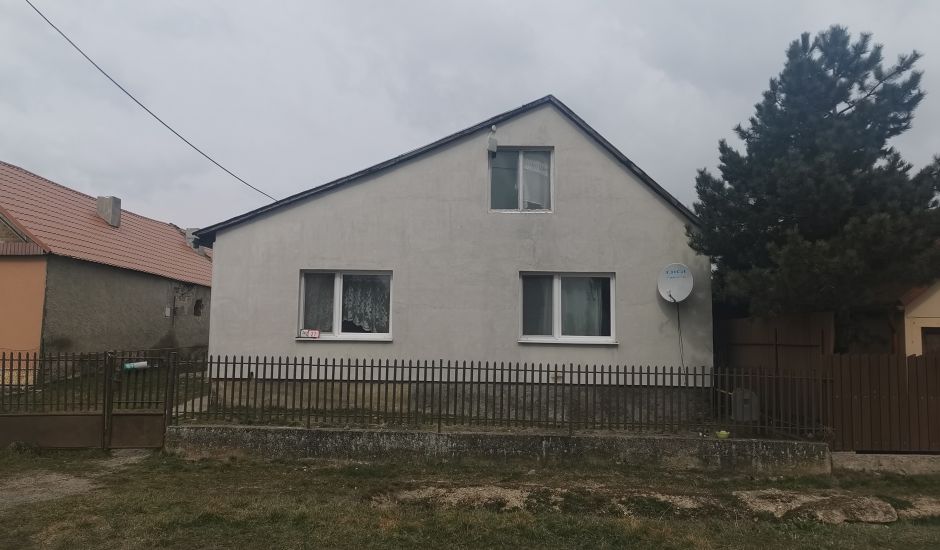 Dražbu domu v obci Vojčice Dražbu domu v obci Vojčice