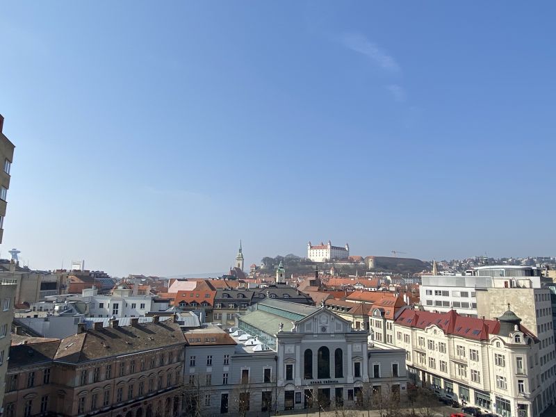 PREDAJ nebytové priestory na námestí SNP, Bratislava - Staré mesto