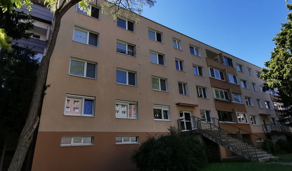Dražba dvojizbového bytu v Podunajských Biskupiciach Dražba dvojizbového bytu v Podunajských Biskupiciach