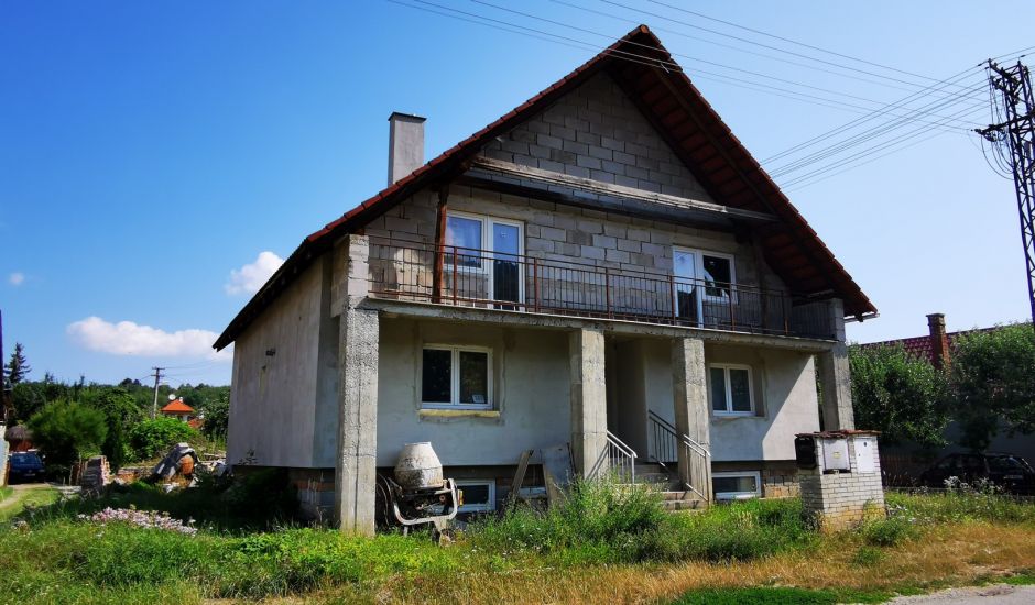 Pripravujeme dražbu rodinného domu v obci Bzince pod Javorinou Pripravujeme dražbu rodinného domu v obci Bzince pod Javorinou