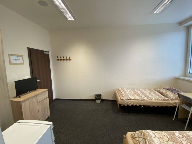 Predaj ubytovne s kompletným zariadením vrátane zmluvných vzťahov BA.