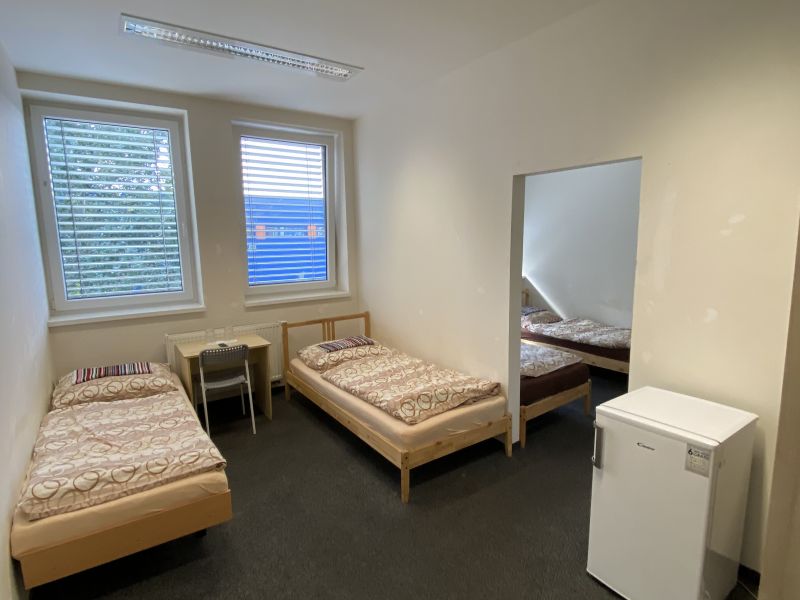 Predaj ubytovne s kompletným zariadením vrátane zmluvných vzťahov BA.