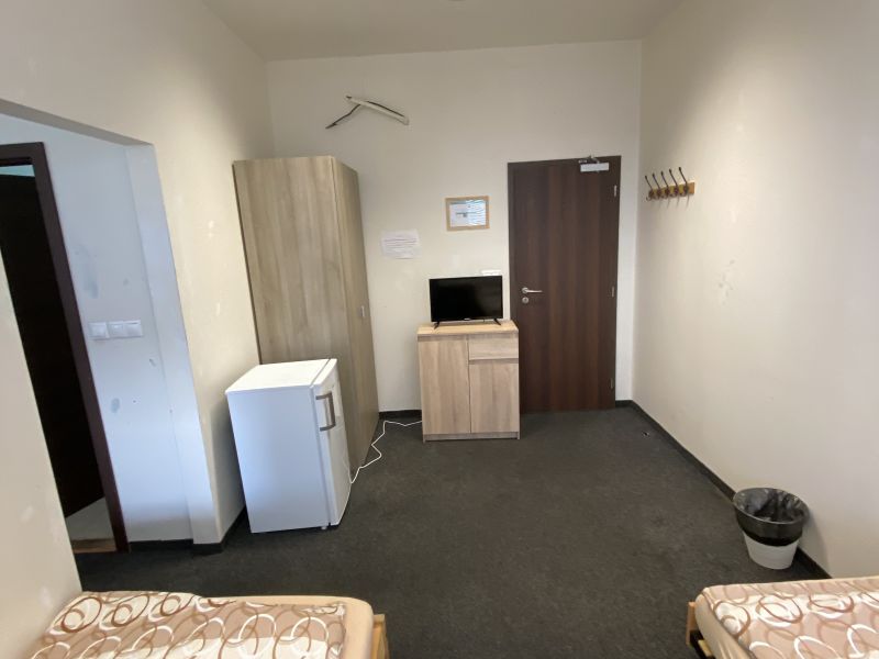 Predaj ubytovne s kompletným zariadením vrátane zmluvných vzťahov BA.