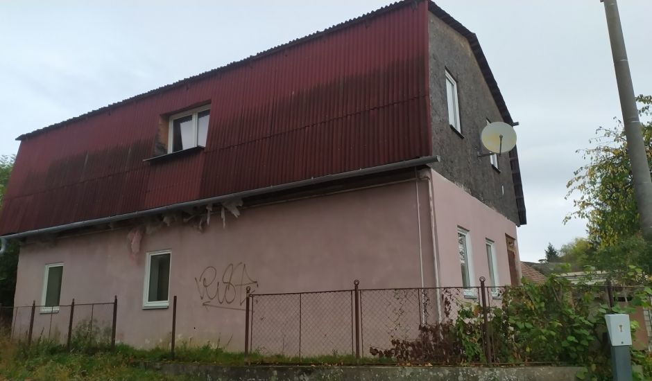 Opakovaná dražba rodinného domu v obci Chocholná - Velčice Opakovaná dražba rodinného domu v obci Chocholná - Velčice