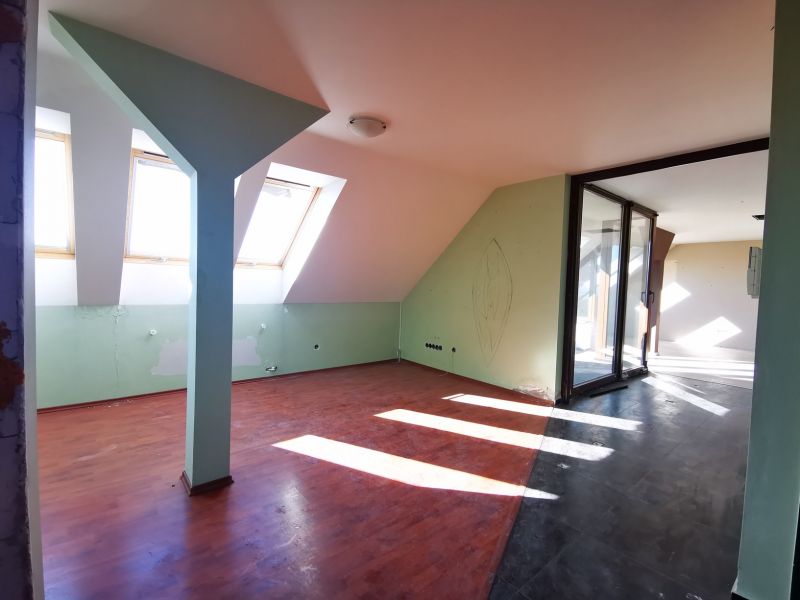 Jedinečný 3-izbový mezonet v centre Skalice 140 m2