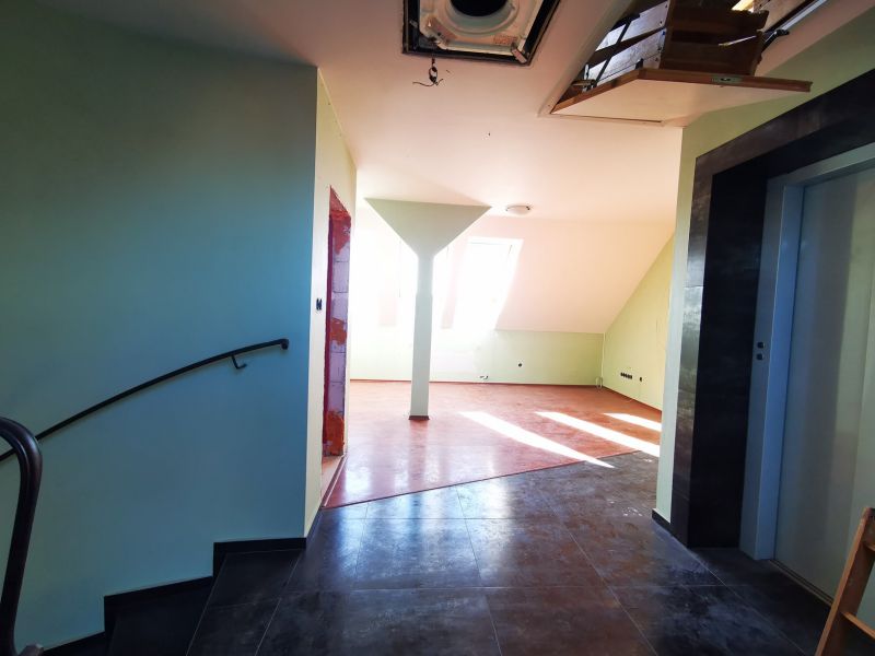 Jedinečný 3-izbový mezonet v centre Skalice 140 m2