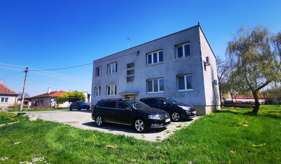2,5 izbový byt Tvrdomestice, 54 m2, 12km od Topoľčian 2,5 izbový byt Tvrdomestice, 54 m2, 12km od Topoľčian