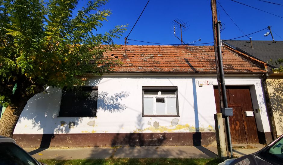 Dražba 2rodinných domov na Kukučínovej ulici v Pezinku Dražba 2rodinných domov na Kukučínovej ulici v Pezinku
