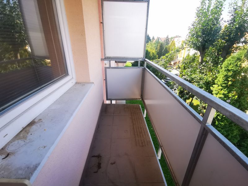 EXKLUZÍVNE NA PREDAJ: výnimočná ponuka! 2-izbový byt s balkónom v Bojniciach
