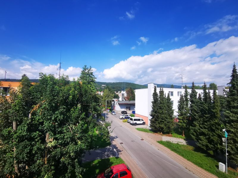 EXKLUZÍVNE NA PREDAJ: výnimočná ponuka! 2-izbový byt s balkónom v Bojniciach