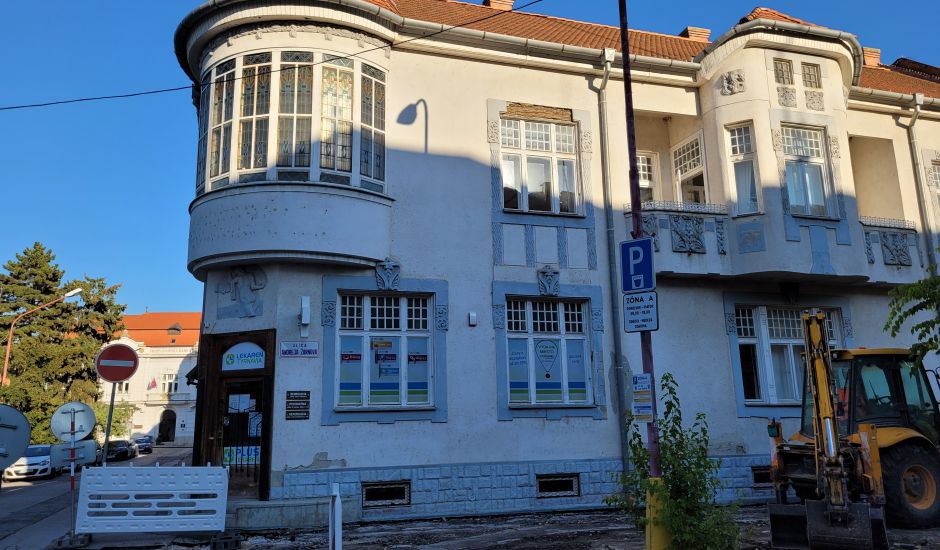 Predaj 2 obchodných priestorov v centre Trnavy Predaj 2 obchodných priestorov v centre Trnavy