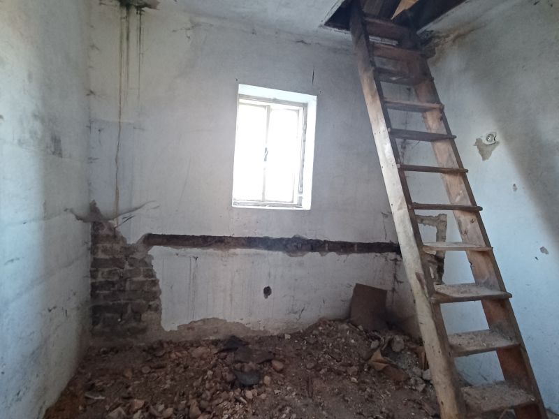 Rodinný dom v pôvodnom stave v obci Hrnčiarska Ves - ZNÍŽENÁ CENA