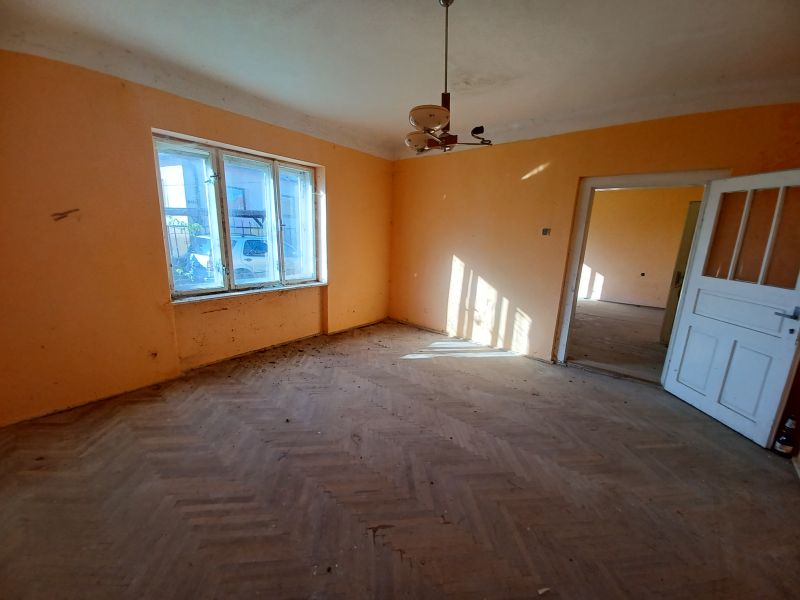 Rodinný dom v pôvodnom stave v obci Hrnčiarska Ves - ZNÍŽENÁ CENA