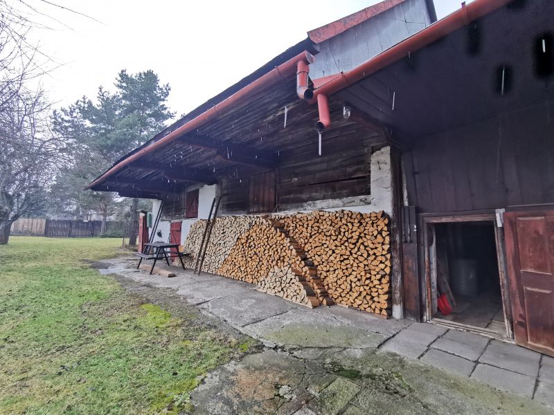 Lukratívna ponuka veľkého meštianskeho domu v centre Nálepkova s obrovským pozemkom 79á, vhodný na podnikanie