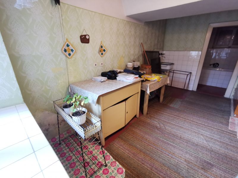 Lukratívna ponuka veľkého meštianskeho domu v centre Nálepkova s obrovským pozemkom 79á, vhodný na podnikanie