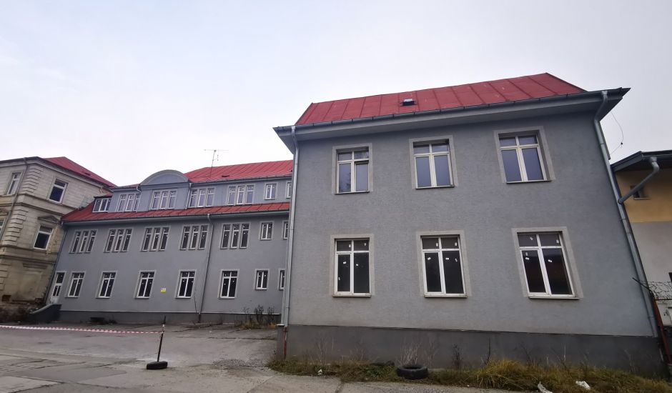 Administratívna budova v Ružomberku. 