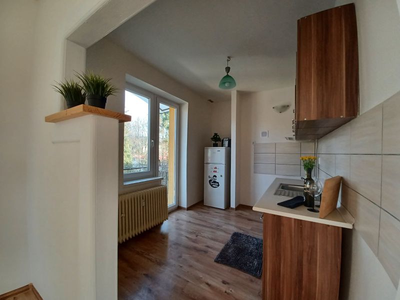 ZNÍŽENÁ CENA - PREDAJ 2 – izbového bytu v centre mesta Veľký Krtíš