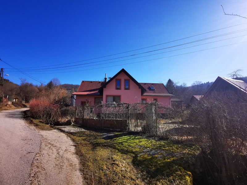 Drazba rodinného domu v Dolnej Marikovej