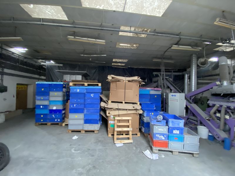 Predaj haly spolu s pozemkom pri Trenčíne 