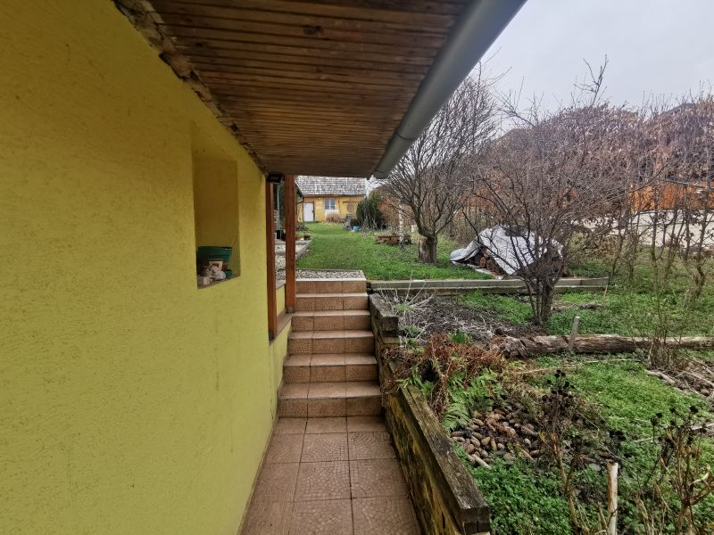 ZNÍŽENÁ CENA! EXKLUZÍVNE - Realitný predaj -  rodinný dom/komfortná chalupa