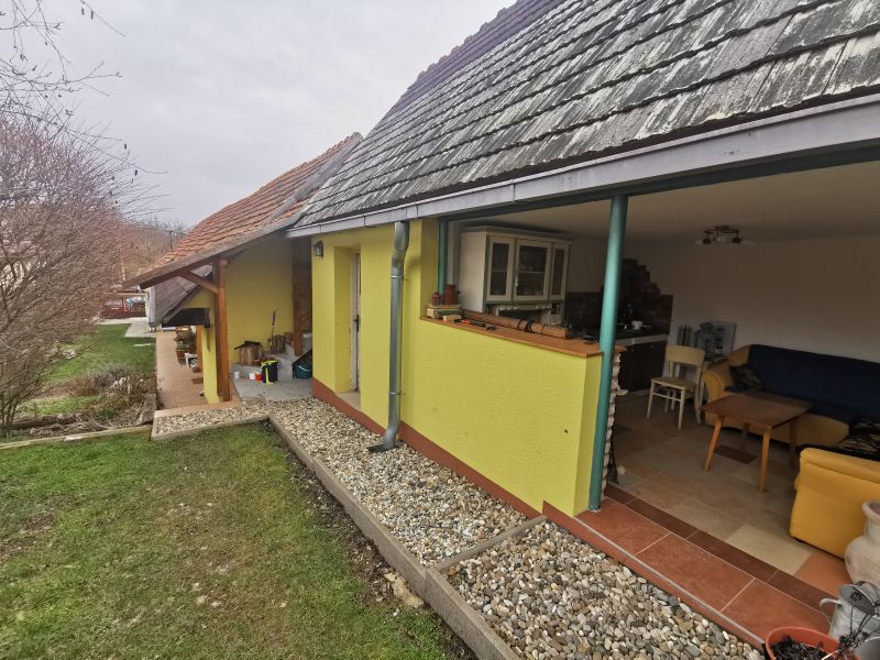 ZNÍŽENÁ CENA! EXKLUZÍVNE - Realitný predaj -  rodinný dom/komfortná chalupa