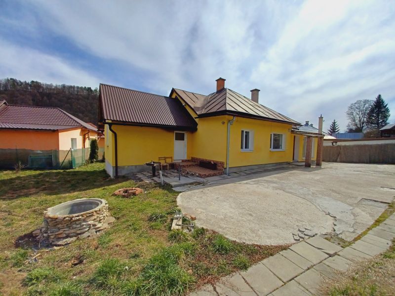 REZERVOVANÉ - Prízemný rodinný dom v obci Brezno časť Predné Halny