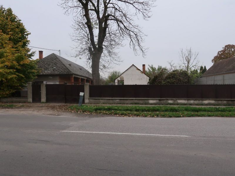 Dražba spoluvlastníckeho podielu na nehnuteľnostiach v Jelke