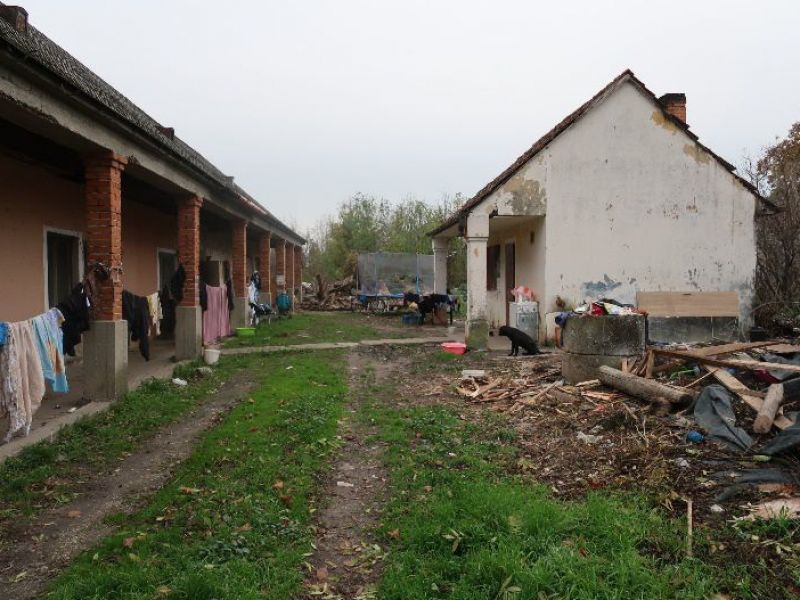 Dražba spoluvlastníckeho podielu na nehnuteľnostiach v Jelke