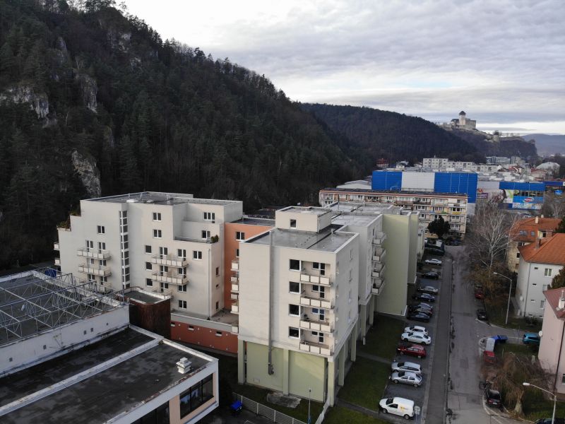 Dražba bytového komplexu Domus Petra v Trenčíne