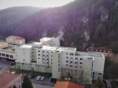 Dražba bytového komplexu Domus Petra v Trenčíne