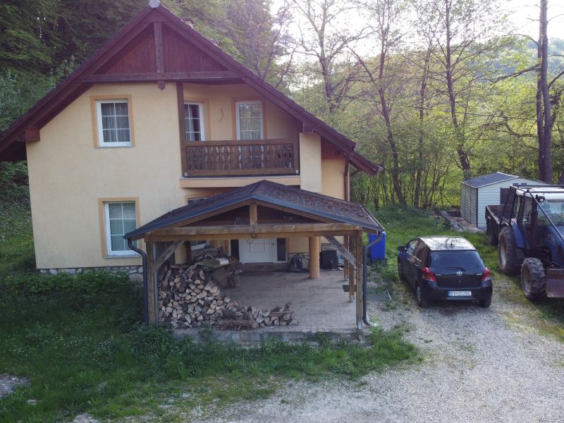 Rodinná usadlosť v obci Silická Jablonica