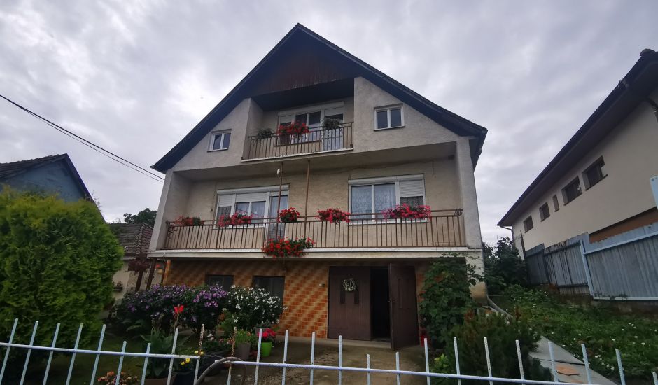 Dražba rodinných domov v Orešanoch Dražba rodinných domov v Orešanoch