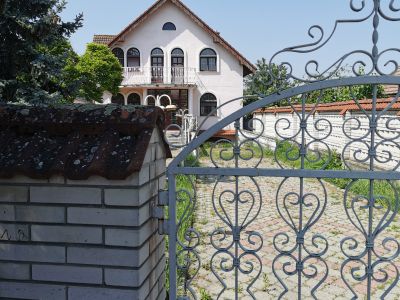 Dražba rodinného domu v Zlatych Klasoch. 
