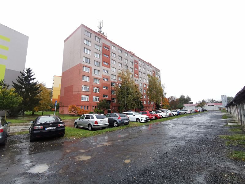 Predaj trojizbového bytu Lučenec
