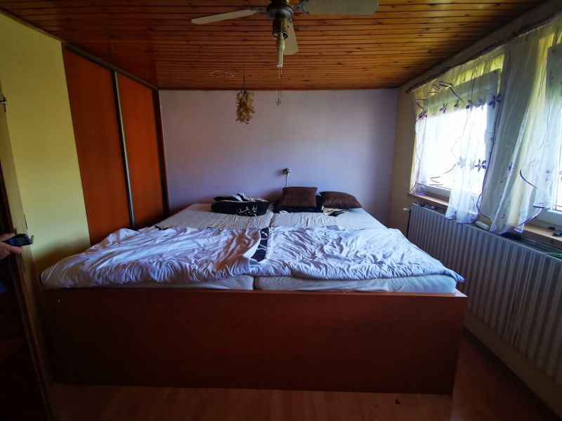 Dražba 3/4 rodinného domu v Sučanoch.