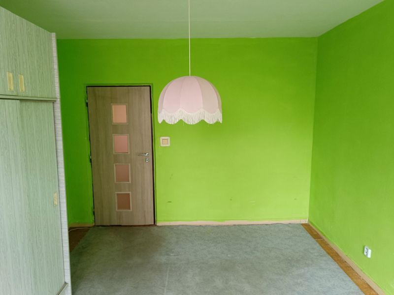2-izb. byt v centre Považskej Bystrice, 63m2