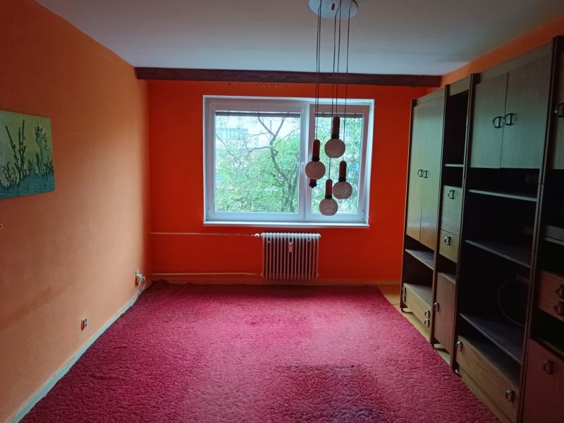2-izb. byt v centre Považskej Bystrice, 63m2
