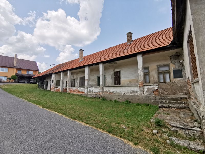 Predaj staršieho rodinného domu  v meste Veľký Krtíš