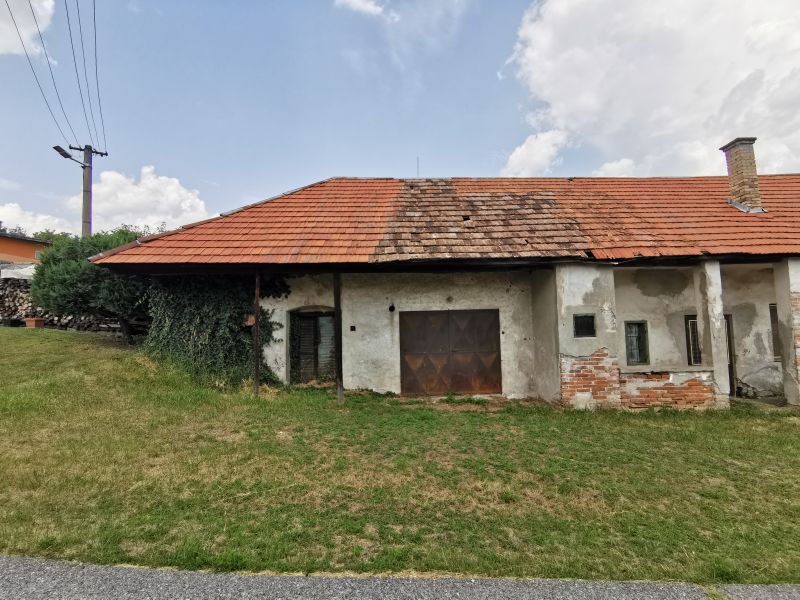 Predaj staršieho rodinného domu  v meste Veľký Krtíš